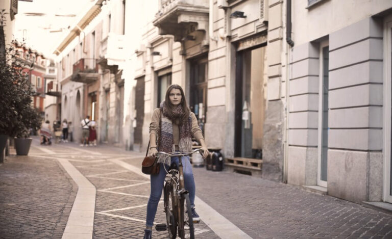 Bike Travel Guide