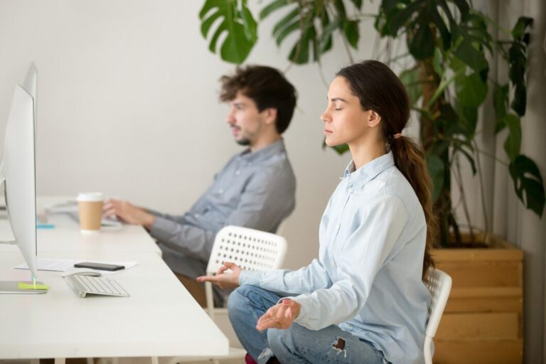mindfulness techniques for workplace stress