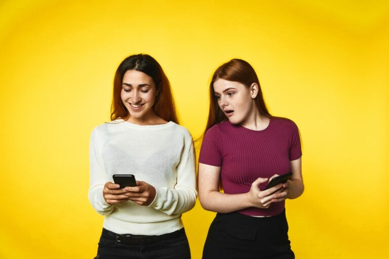 social media comparison